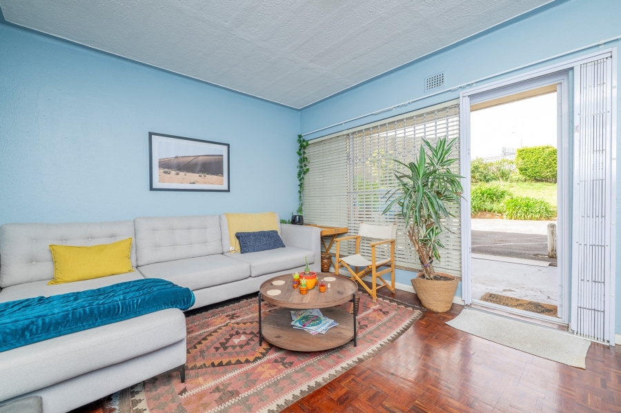 2 Bedroom Property for Sale in Bloemhof Western Cape